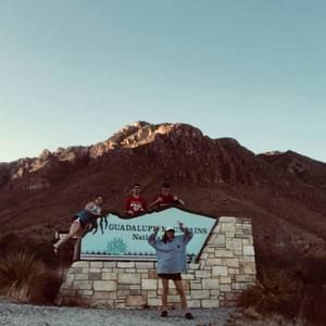 Meet your Posher, Claire